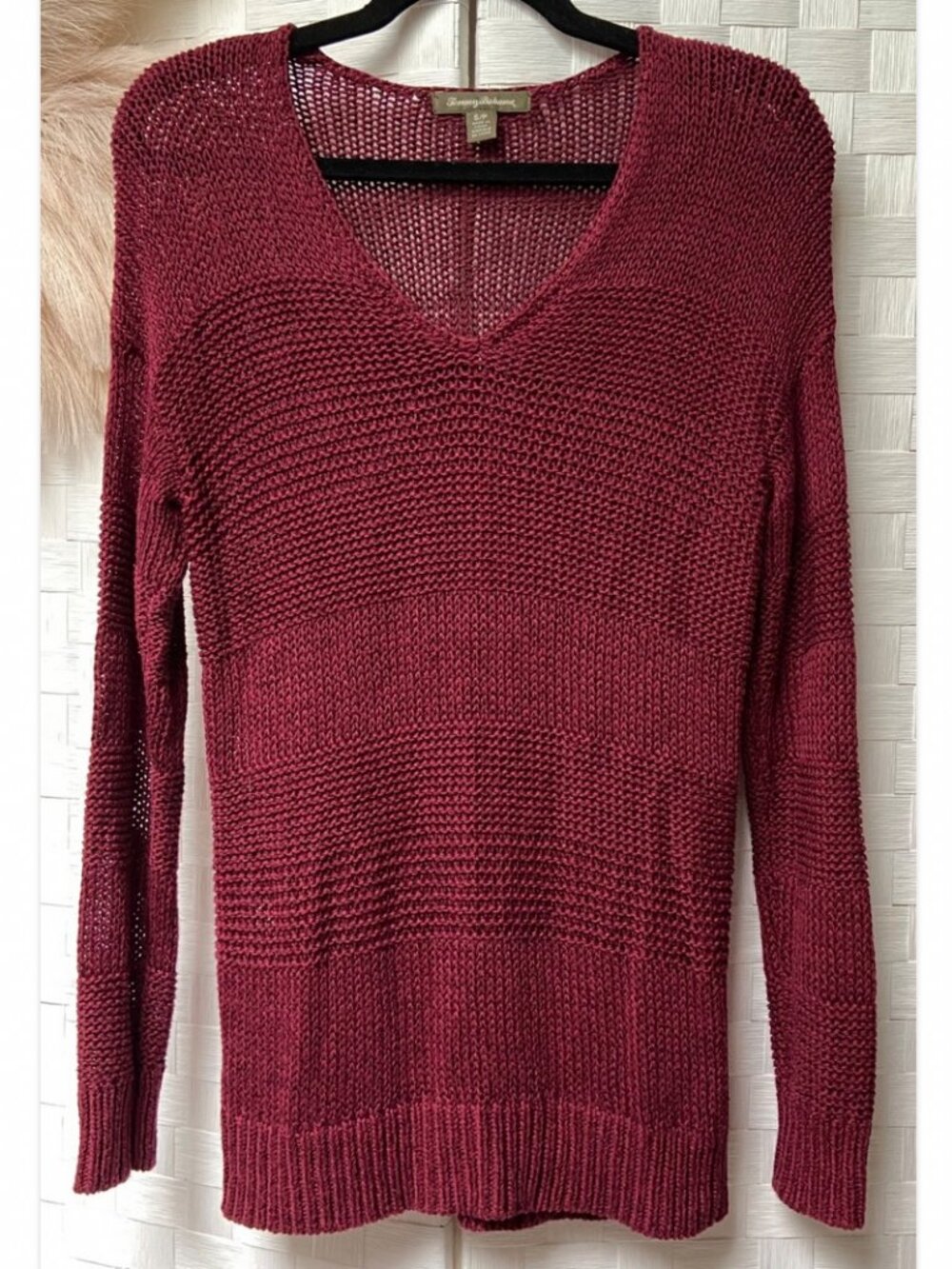 Tommy Bahama Burgundy V Neck Open Knit Sweater Size S/P